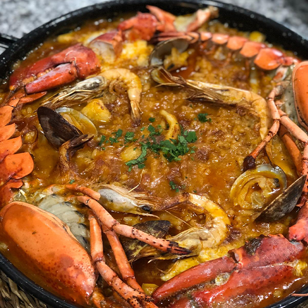 Arroz con Bogavante y Mariscos